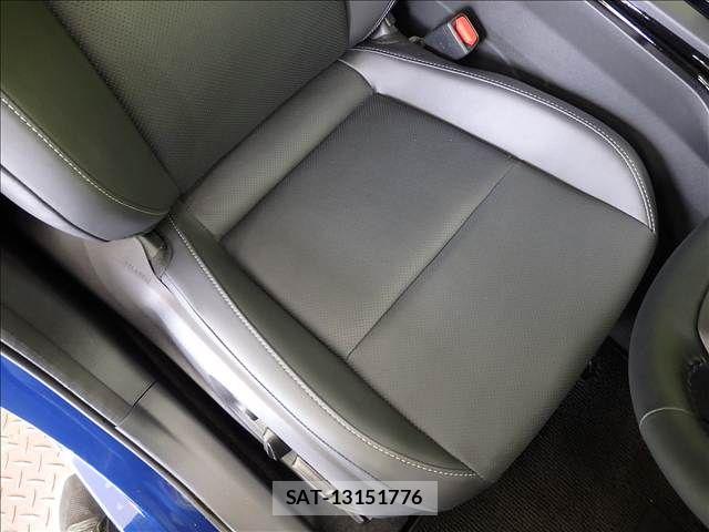 Toyota PRIUS 2025-09 8831091-24