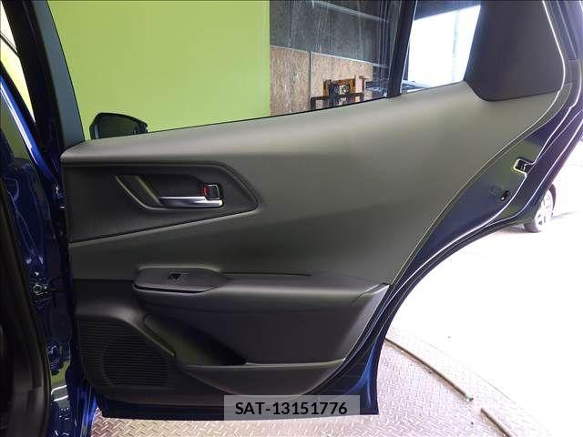 Toyota PRIUS 2025-09 8831091-27