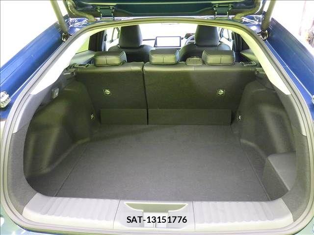 Toyota PRIUS 2025-09 8831091-28