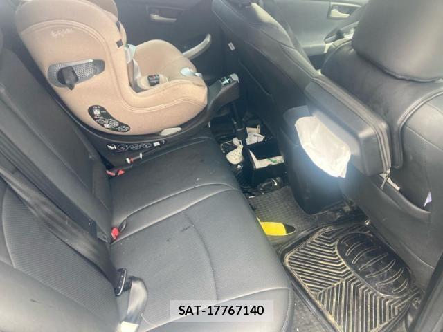 Toyota PRIUS 2012-05 8831179-10