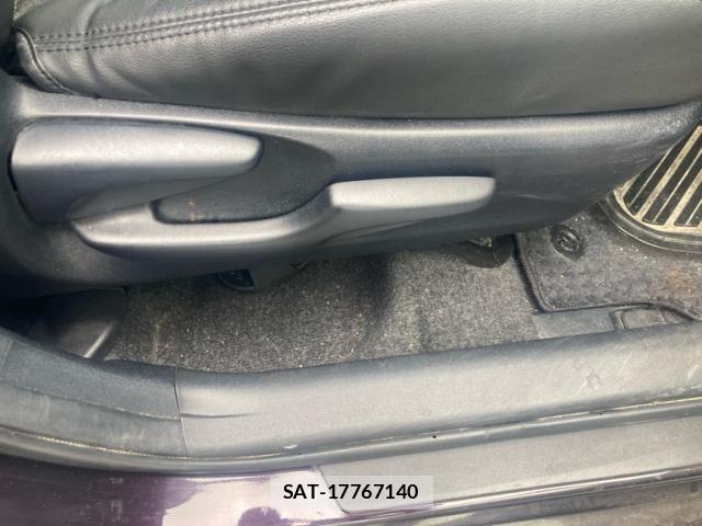 Toyota PRIUS 2012-05 8831179-14