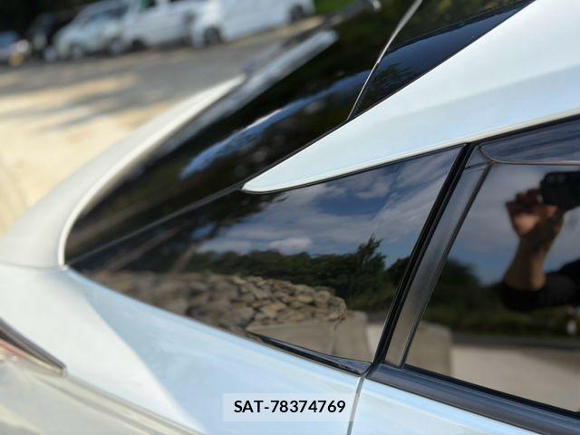 Toyota PRIUS 2018-10 8831126-12