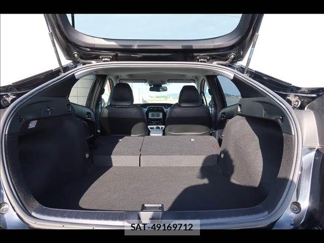 Toyota PRIUS 2018-03 8831116-26