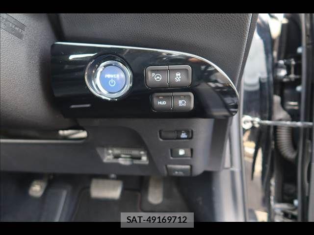 Toyota PRIUS 2018-03 8831116-27