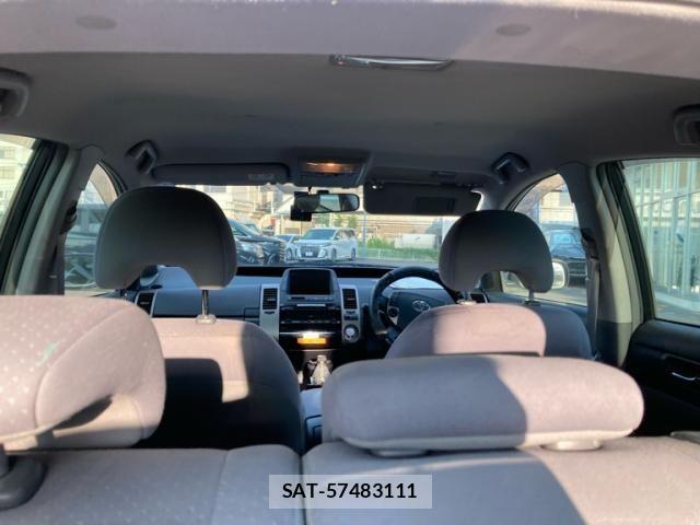 Toyota PRIUS 2008-12 8831171-10