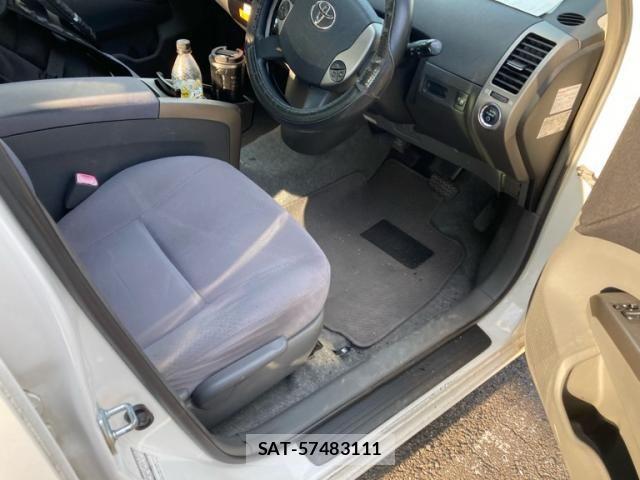 Toyota PRIUS 2008-12 8831171-14