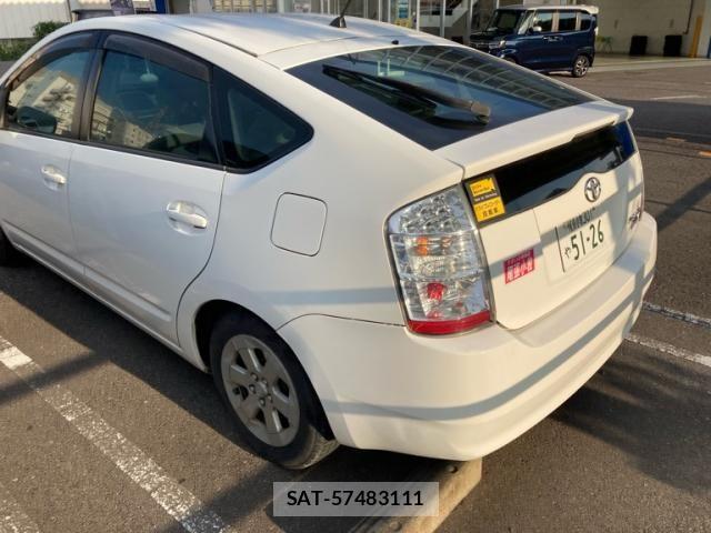 Toyota PRIUS 2008-12 8831171-7