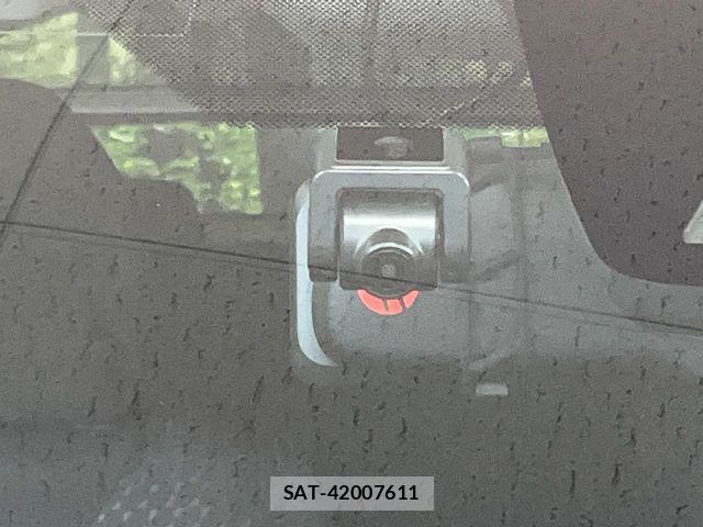 Toyota PRIUS 2016-10 8831129-4