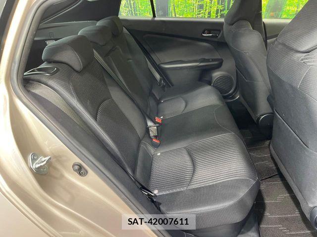 Toyota PRIUS 2016-10 8831129-8