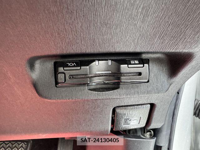 Toyota PRIUS 2012-08 8831181-6