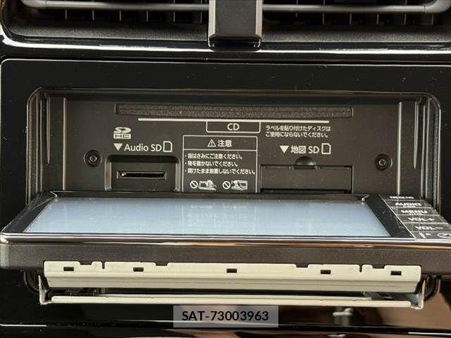Toyota PRIUS 2019-11 8831131-6