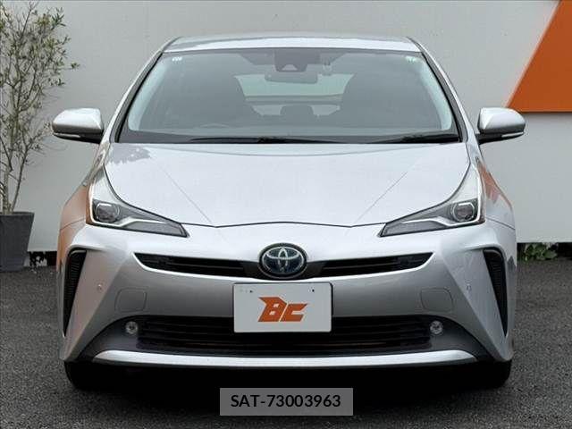 Toyota PRIUS 2019-11 8831131-8
