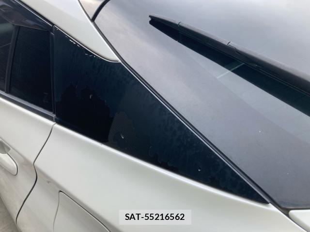 Toyota PRIUS 2016-10 8831163-23