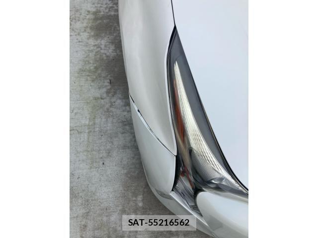 Toyota PRIUS 2016-10 8831163-24