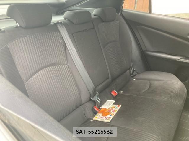 Toyota PRIUS 2016-10 8831163-7