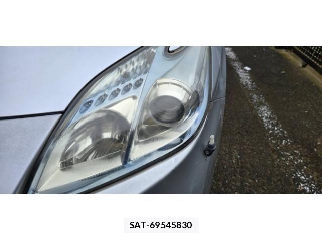 Toyota PRIUS 2010-04 8831176-10