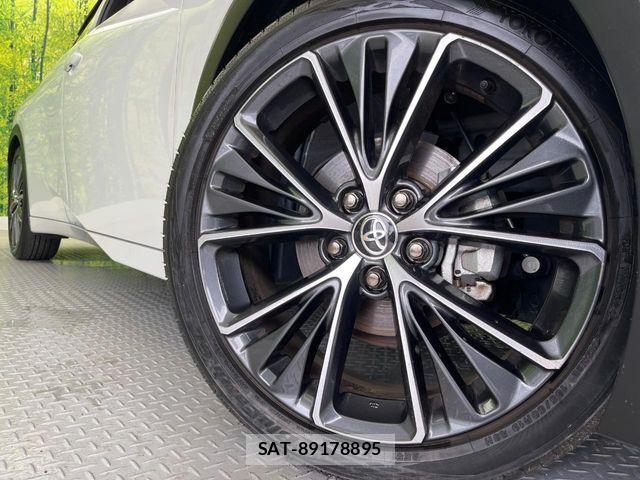 Toyota PRIUS 2024-08 8831110-13