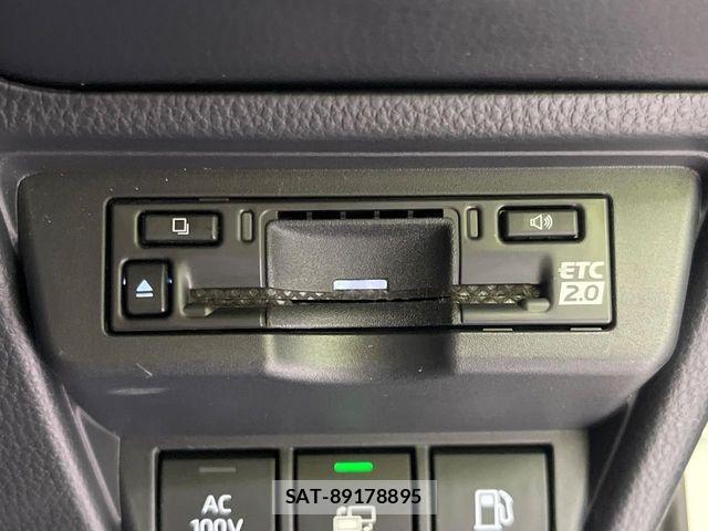 Toyota PRIUS 2024-08 8831110-5