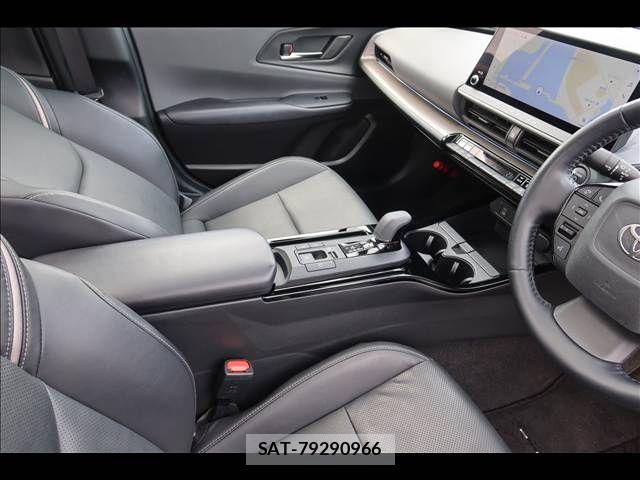 Toyota PRIUS 2023-12 8831093-11