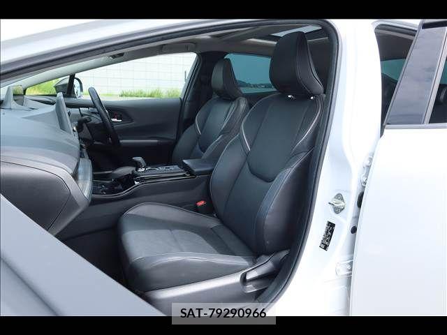 Toyota PRIUS 2023-12 8831093-16