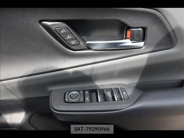 Toyota PRIUS 2023-12 8831093-23