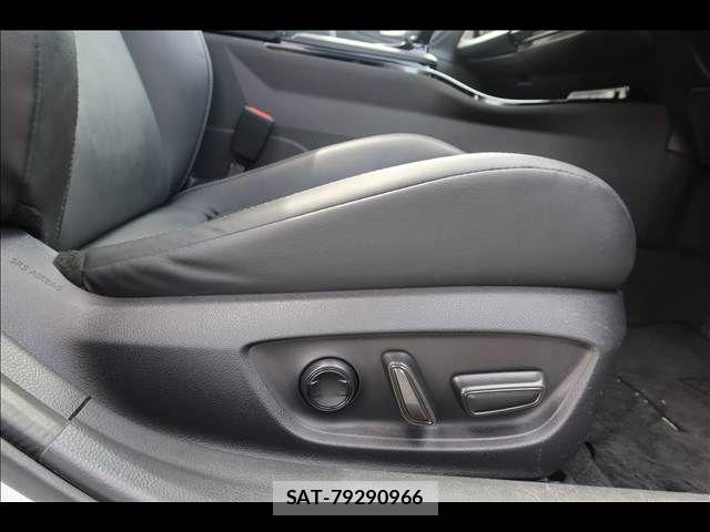 Toyota PRIUS 2023-12 8831093-24