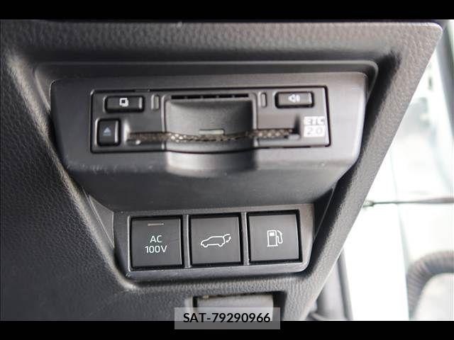 Toyota PRIUS 2023-12 8831093-26