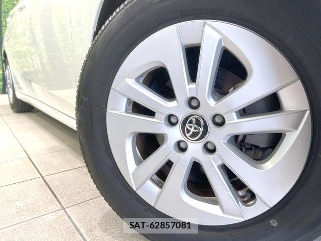 Toyota PRIUS 2017-12 8831145-12