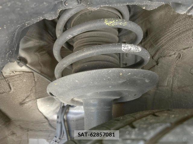 Toyota PRIUS 2017-12 8831145-19