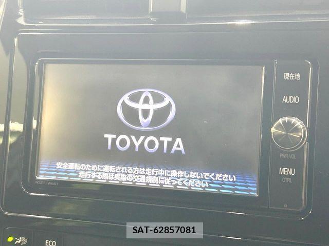 Toyota PRIUS 2017-12 8831145-2