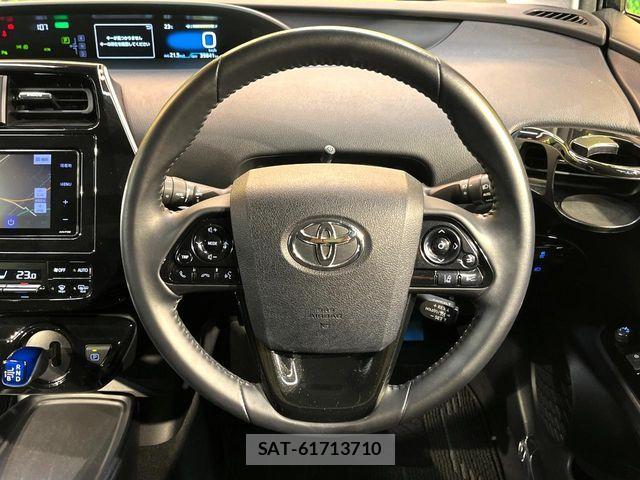 Toyota PRIUS 2020-08 8831114-10
