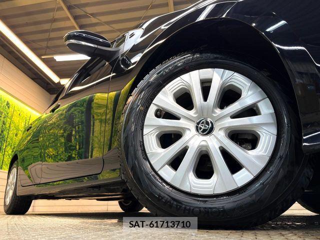Toyota PRIUS 2020-08 8831114-12