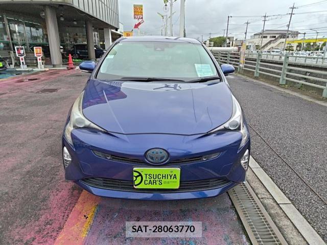 Toyota PRIUS 2016-04 8831133-8