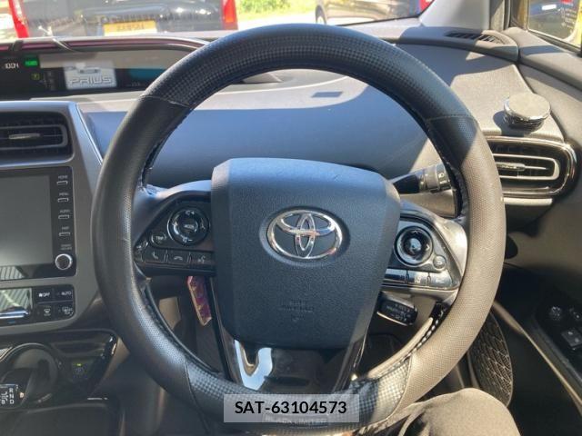 Toyota PRIUS 2022-09 8831120-10
