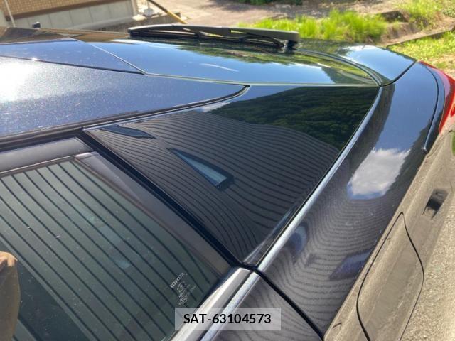 Toyota PRIUS 2022-09 8831120-20