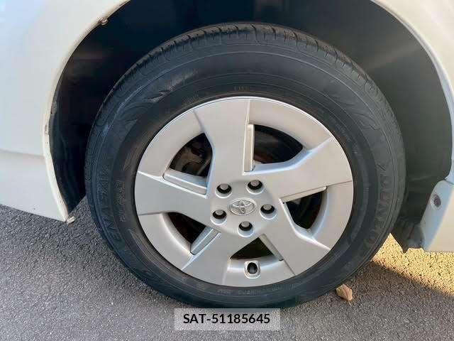 Toyota PRIUS 2010-08 8831172-14