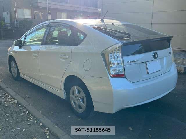 Toyota PRIUS 2010-08 8831172-6
