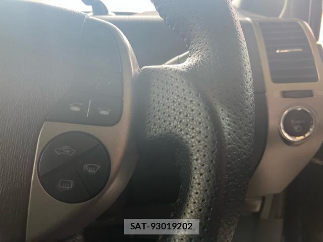 Toyota PRIUS 2008-09 8831178-14