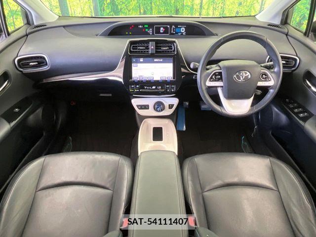 Toyota PRIUS 2016-04 8831118-2