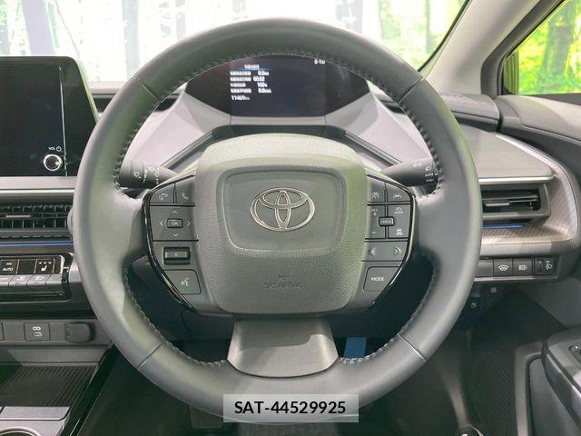 Toyota PRIUS 2025-09 8831102-10