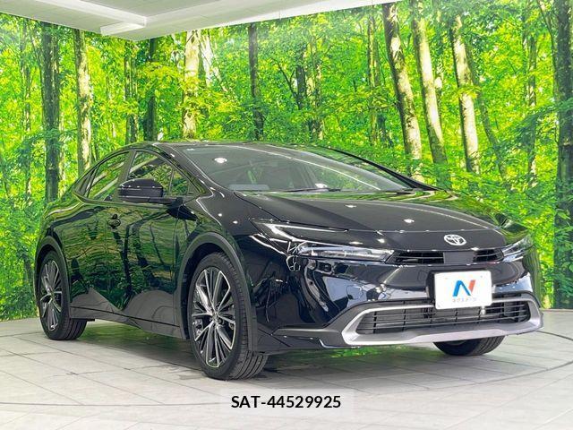 Toyota PRIUS 2025-09 8831102-15