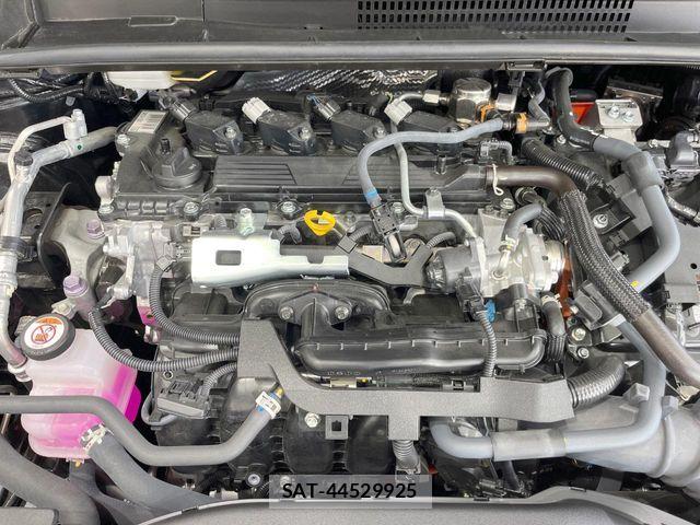 Toyota PRIUS 2025-09 8831102-17