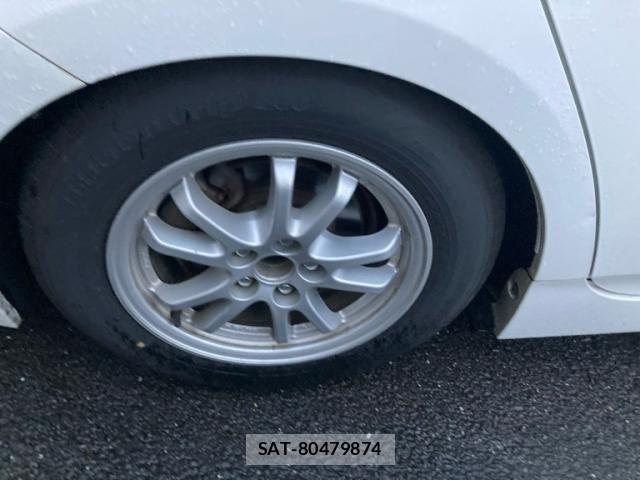 Toyota PRIUS 2013-06 8831187-7