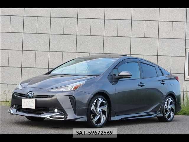 Toyota PRIUS 2021-08 8831103-0