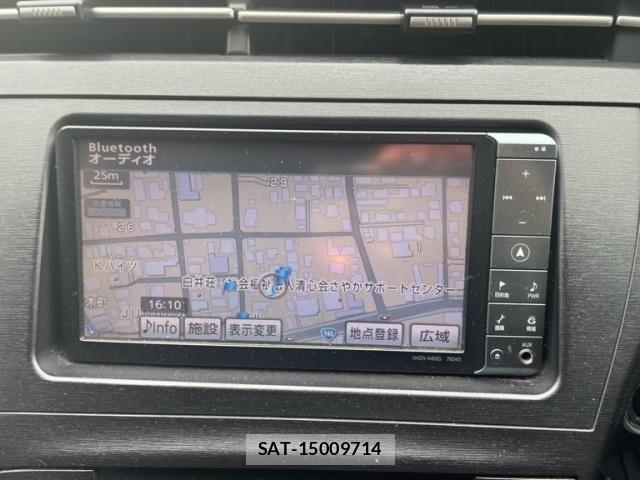 Toyota PRIUS 2010-07 8831192-19