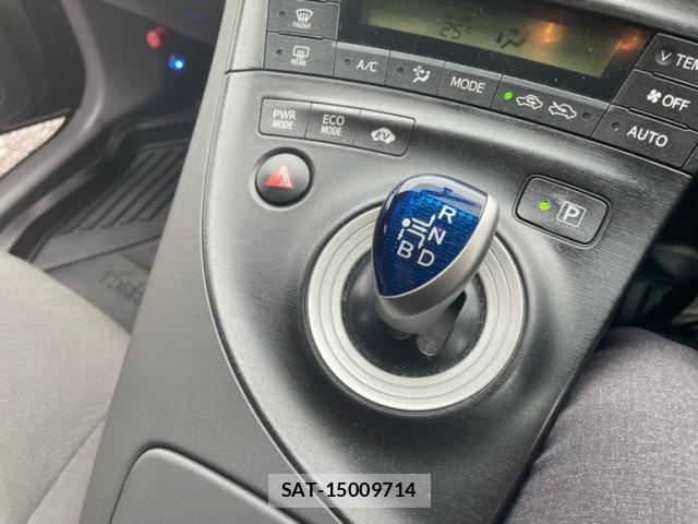 Toyota PRIUS 2010-07 8831192-23