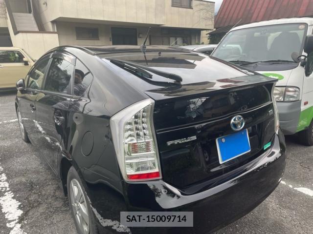 Toyota PRIUS 2010-07 8831192-4