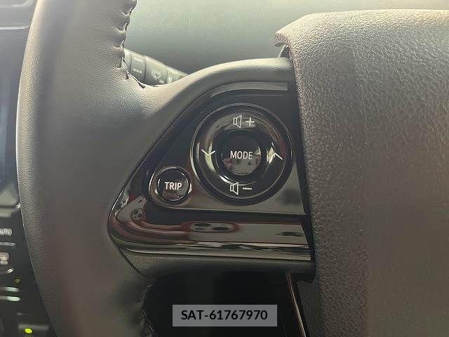 Toyota PRIUS 2021-02 8831123-12