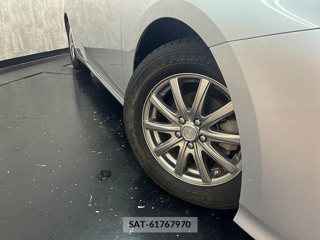 Toyota PRIUS 2021-02 8831123-18