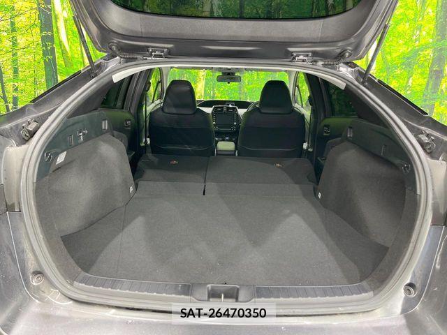 Toyota PRIUS 2022-04 8831113-9